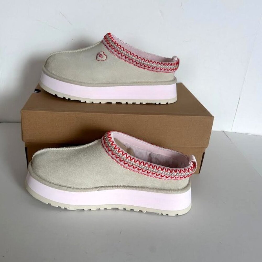 Ugg Tazz Love 26 Sea Salt/Rosetta Limited Edition Valentine’s Day 8 - Picture 9 of 16